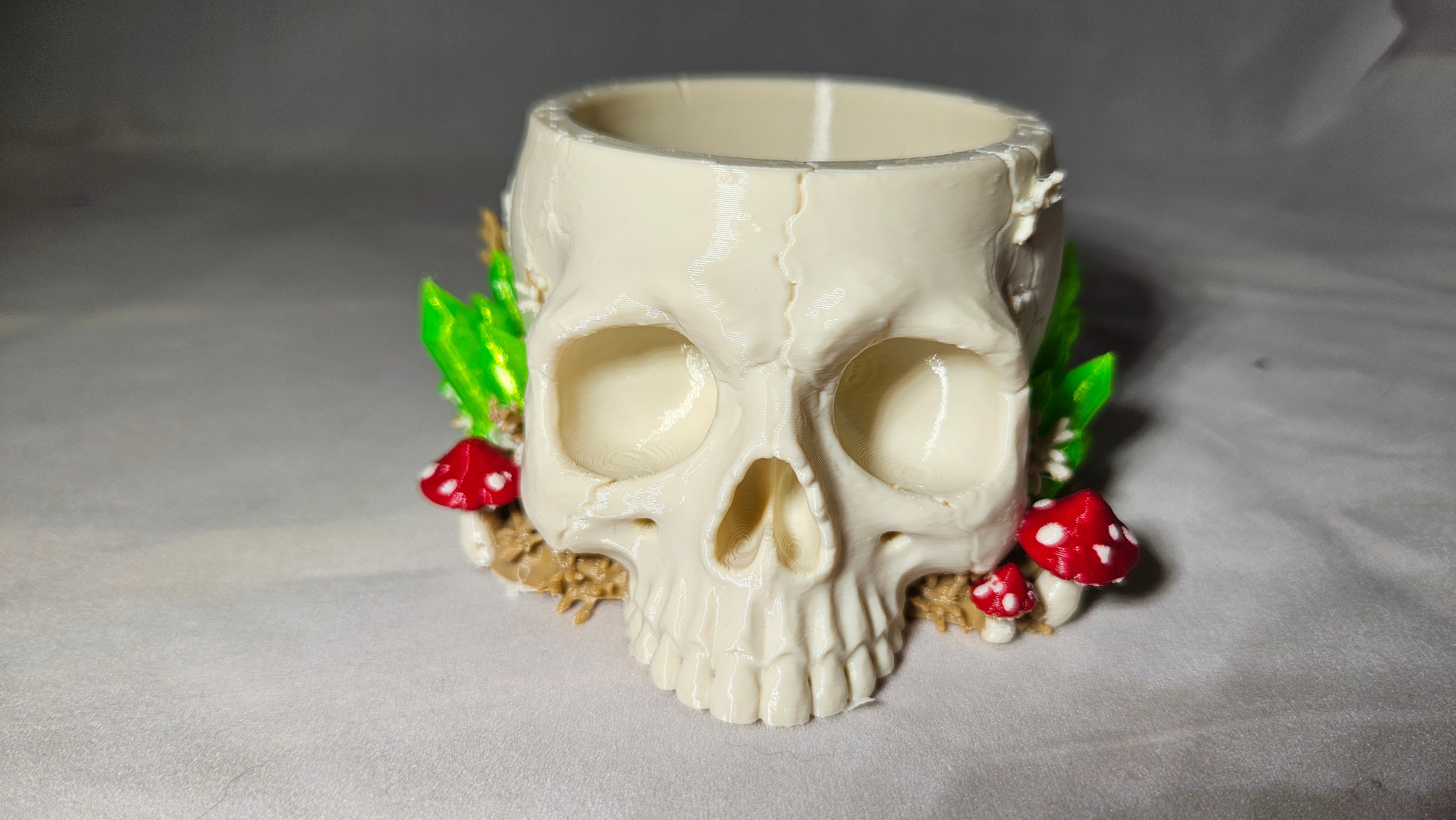 Skull Planter Small - PETG, front view