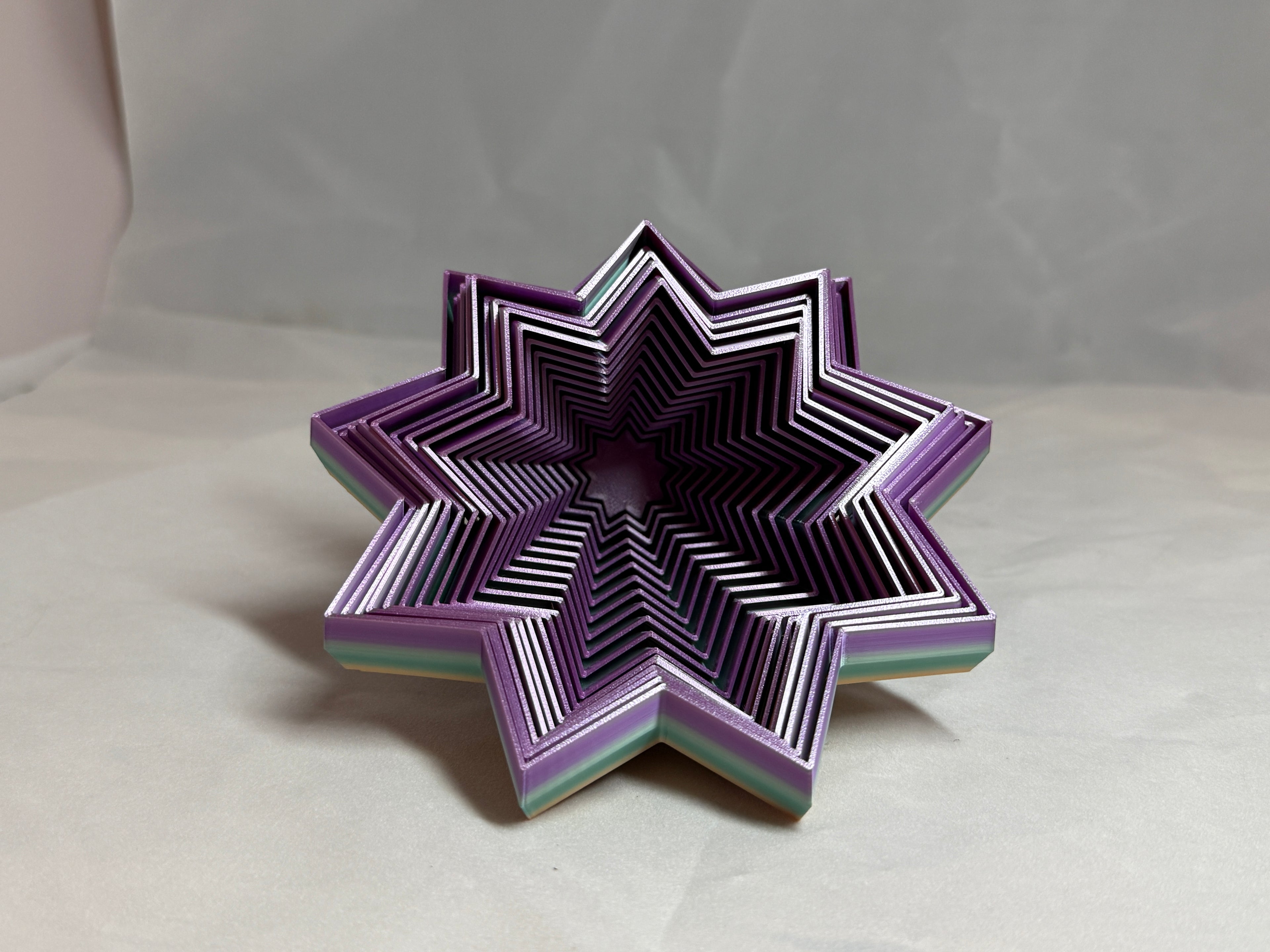 Amazing Star Fidget, Large, alternate angle